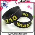 Gold supplier 100% quality control fashional cheap custom cloth bracelets